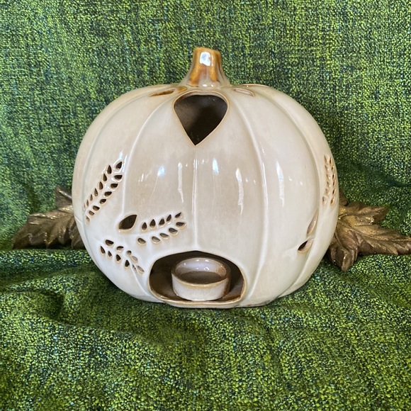 Autumn pumpkin decoration - Picture 2 of 6